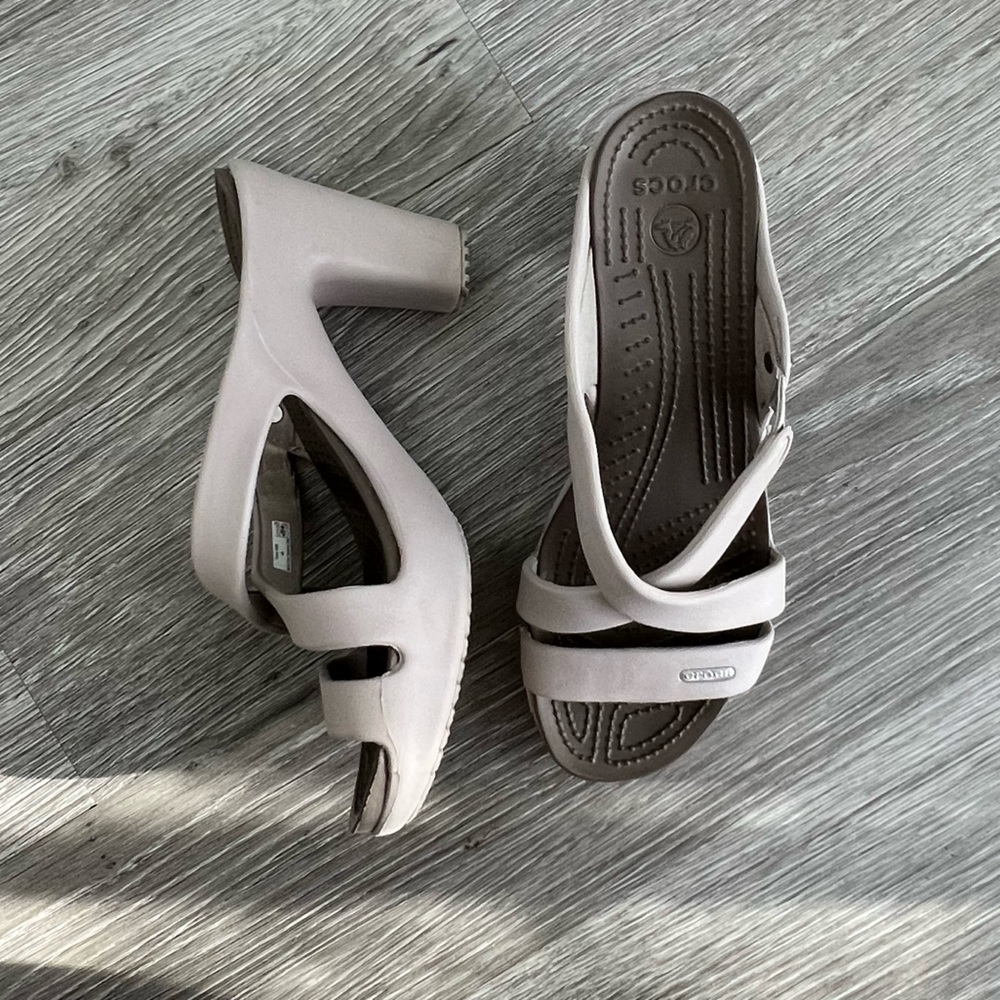 CROCS Cyprus Heels Size 9w